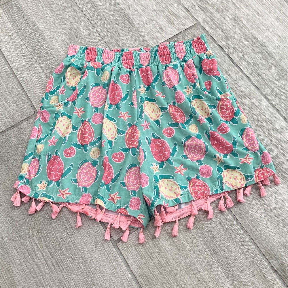 Simply Southern turtle & shell tassel shorts